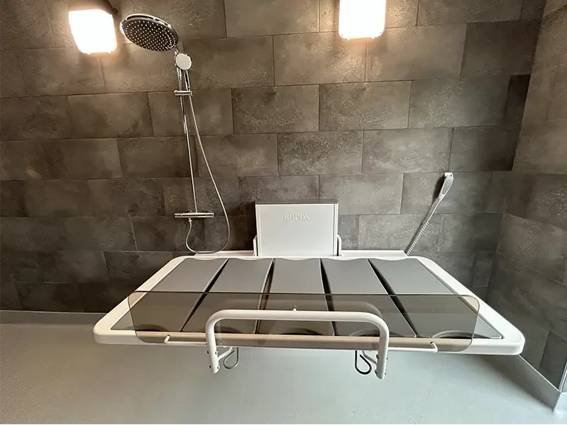 shower changing bed